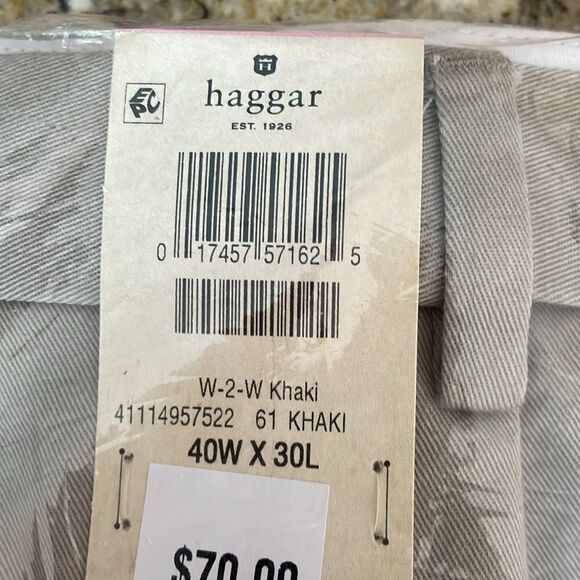 HAGGAR KHAKI PANTS HERITAGE COLLECTION TAN SIZE 40W x 30L NEW IN PLASTIC - Picture 5 of 5